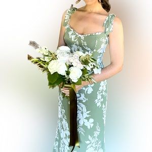 Reformation Jansen Dress in Willow